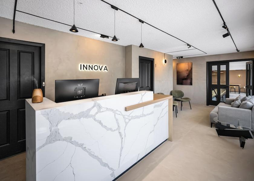 Victoria Warrnambool Reception