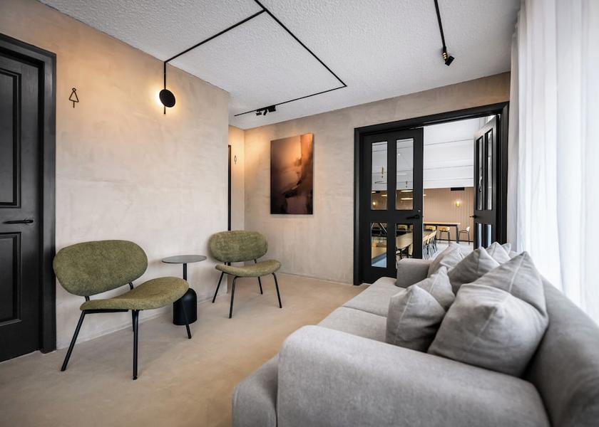 Victoria Warrnambool Reception