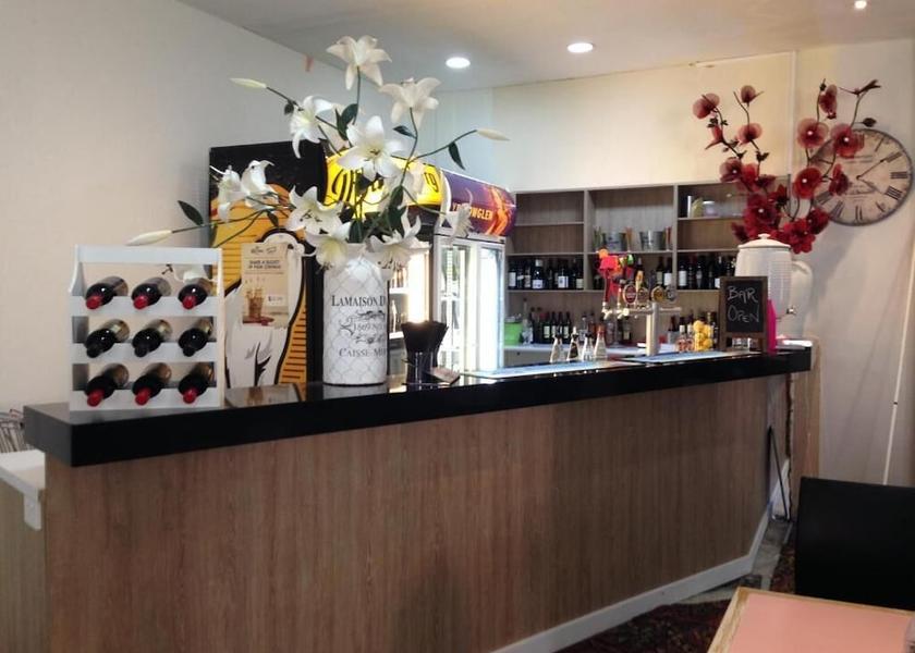 Victoria Yarrawonga Bar