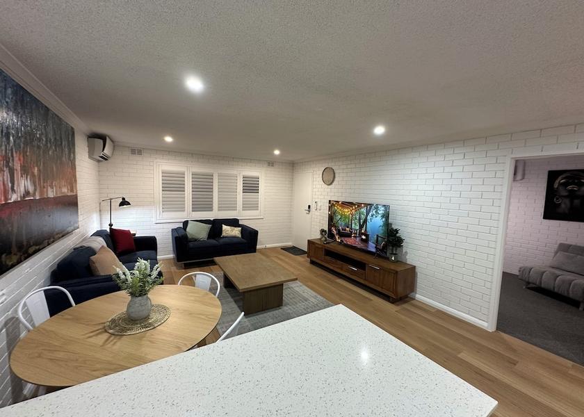 New South Wales Wagga Wagga Room