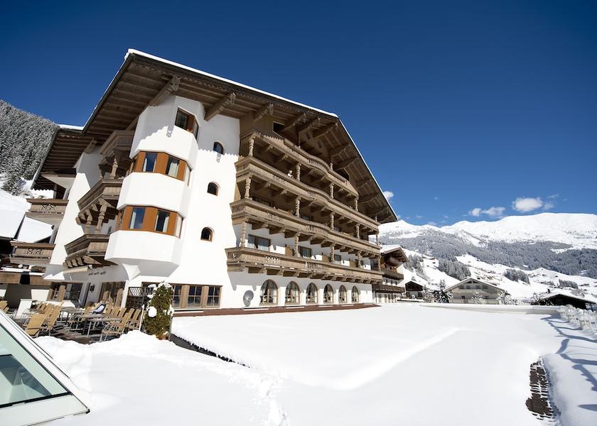 Tyrol Tux Equipment storage