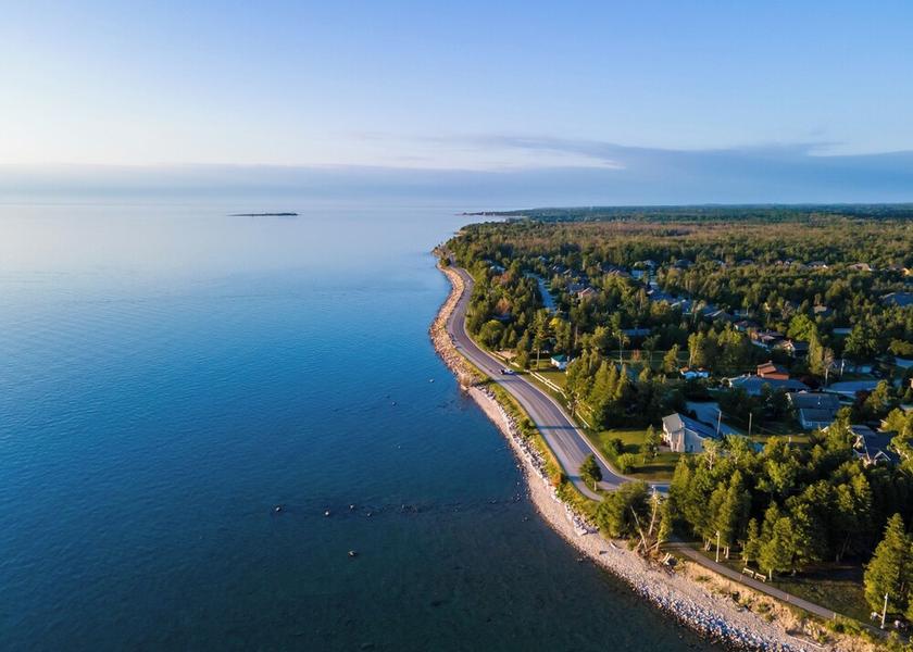 Ontario Saugeen Shores Exterior Detail
