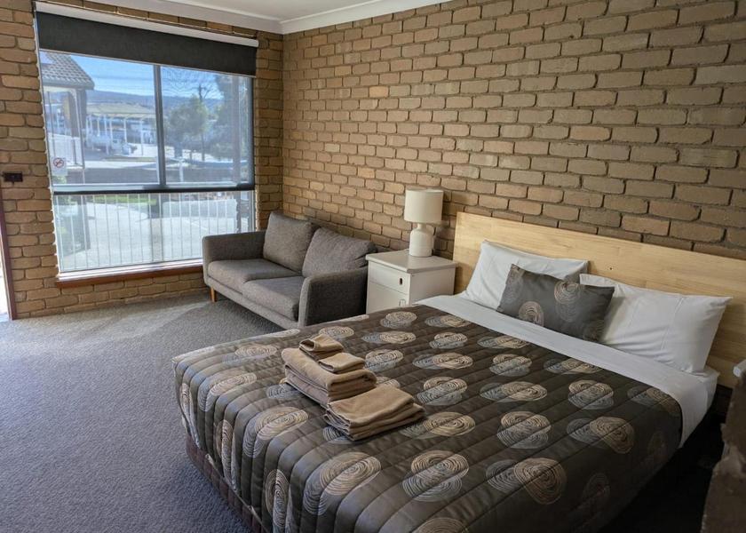 New South Wales Albury Upstairs Queen Room - No Pets