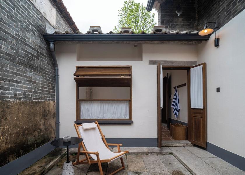 Guangdong Qingyuan Room