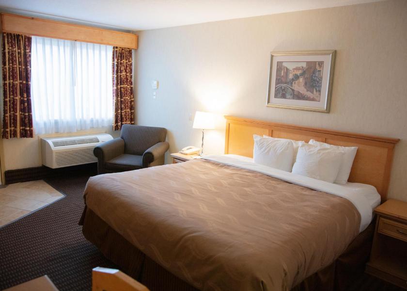 Alberta Westlock 1 King Bed Non-Smoking