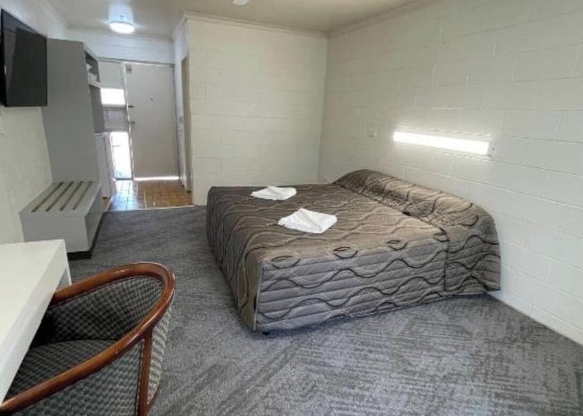 Queensland Charters Towers Room