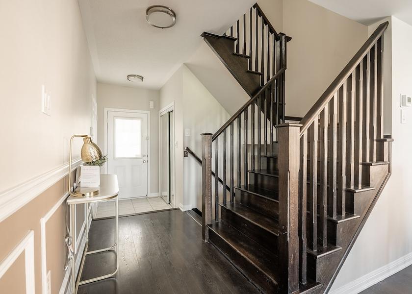 Ontario Brampton Interior Entrance