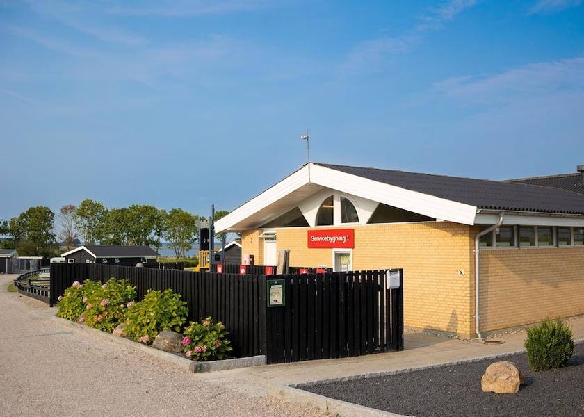  Holbaek Property Grounds