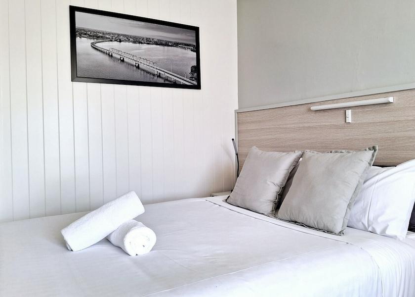 Victoria Yarrawonga Room