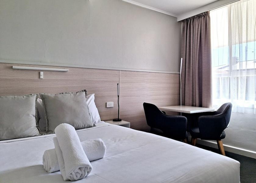 Victoria Yarrawonga Room