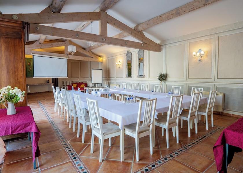 Provence - Alpes - Cote d'Azur Saintes-Maries-de-la-Mer Reception