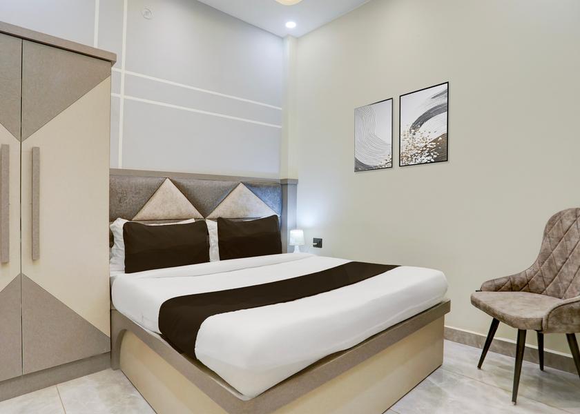Uttar Pradesh Ayodhya Room
