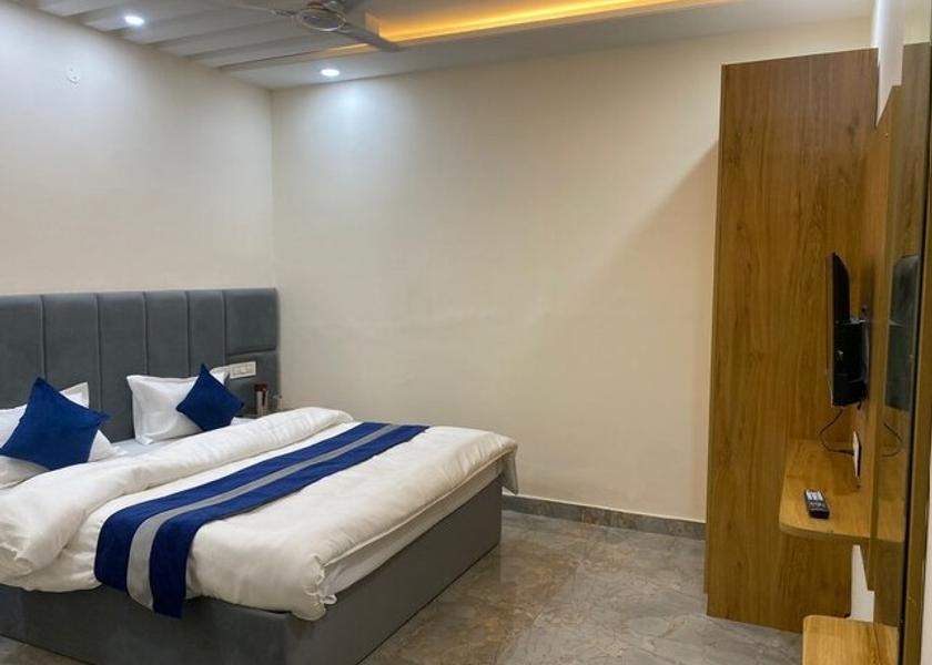 Punjab Mohali Deluxe room