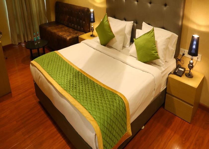 Tamil Nadu Chennai Suite Room with Jacuzzi