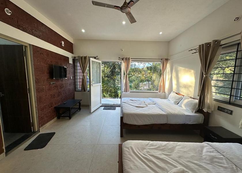 Karnataka Madikeri Stream View AC cottage