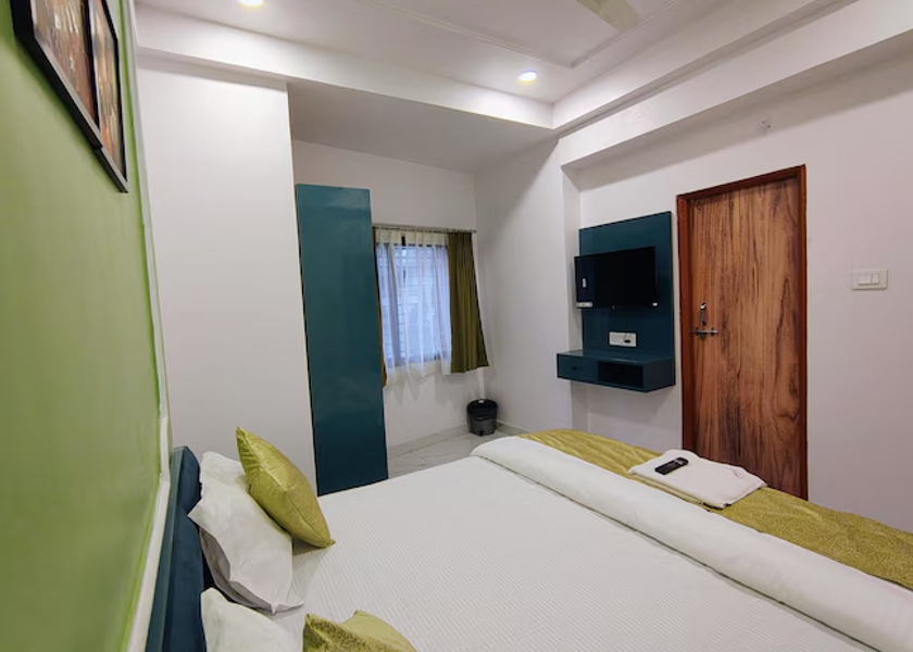 Maharashtra Nagpur Deluxe Room