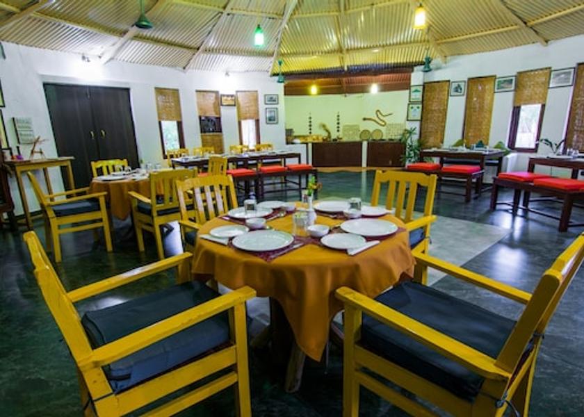 Madhya Pradesh Sarmaniya Hotel Exterior
