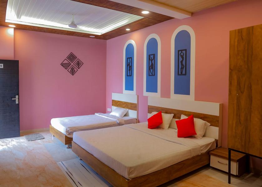 Madhya Pradesh Mandav 1025