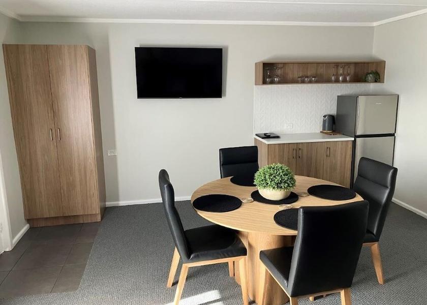 New South Wales Deniliquin Room