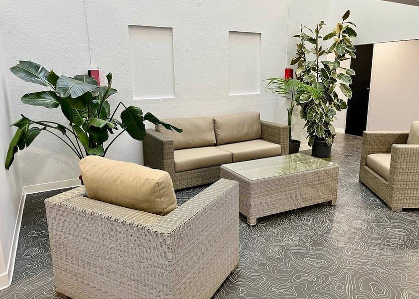 Occitanie Montrejeau Lobby