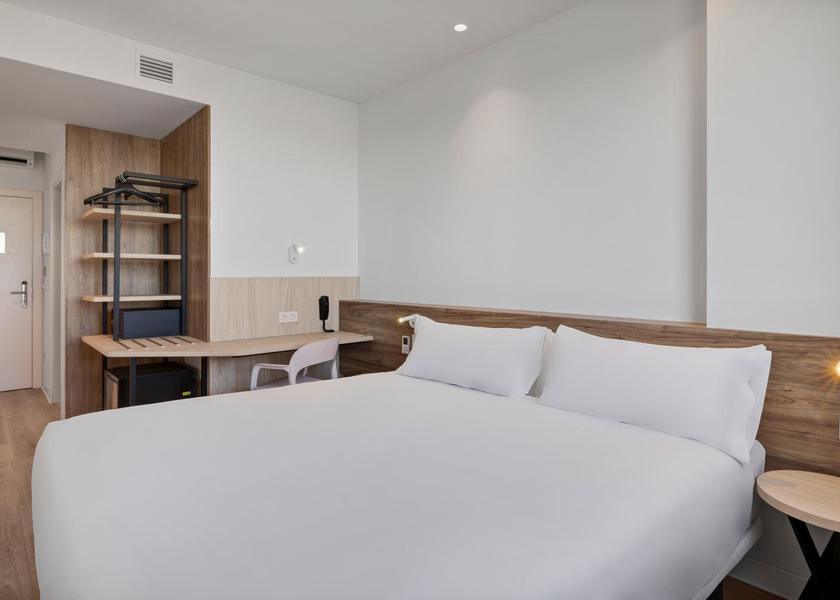 Community of Madrid Fuenlabrada Rooms