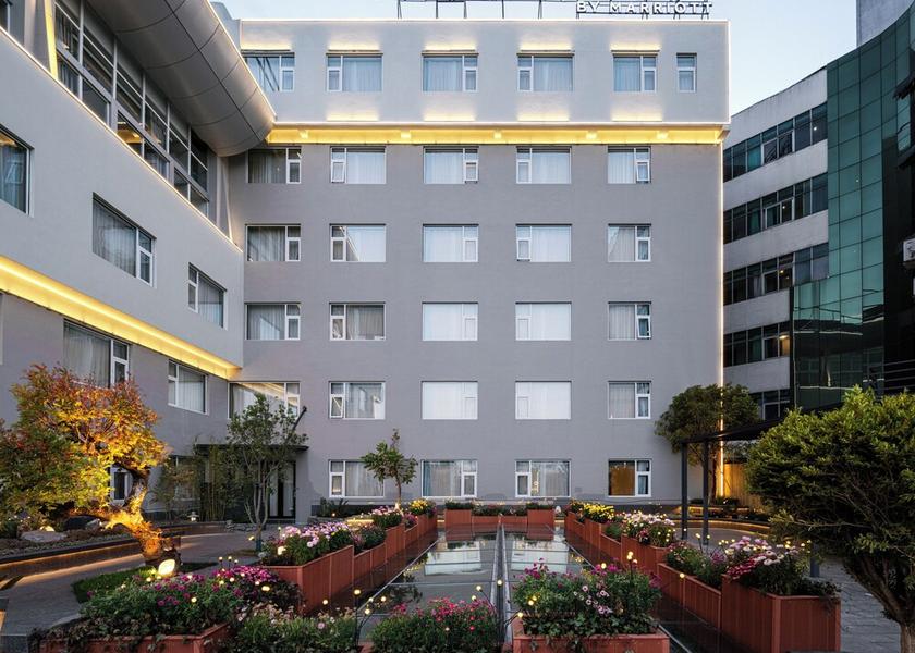 Yunnan Lijiang Garden