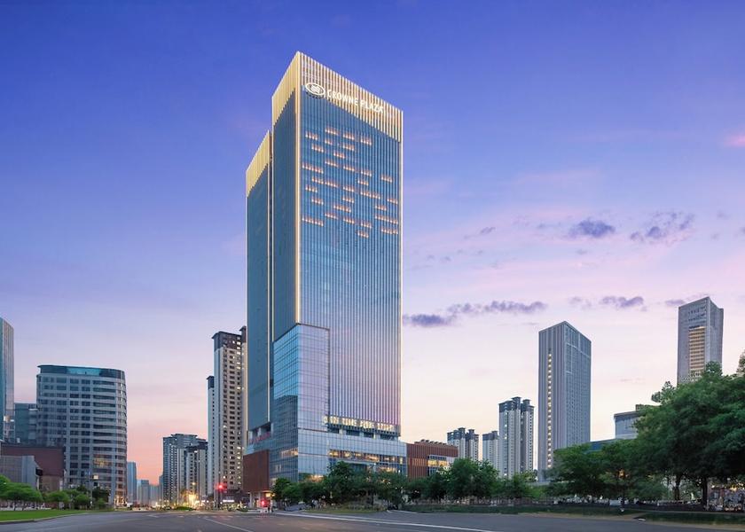 Shandong Jinan Exterior Detail