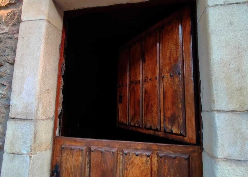 Asturias Carreno Facade