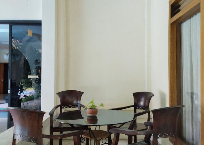 West Java Ciawi In-Room Dining