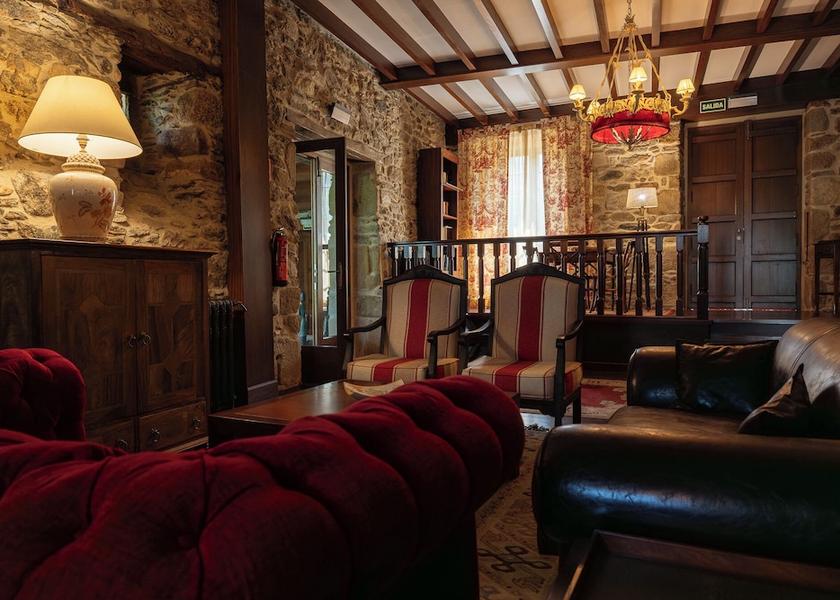 Galicia Viveiro Living Area