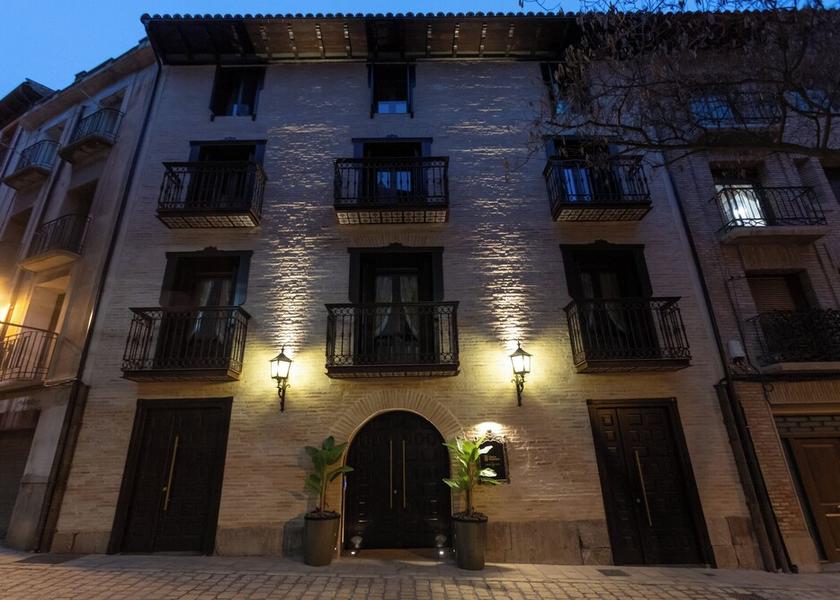 Navarre Tudela Facade