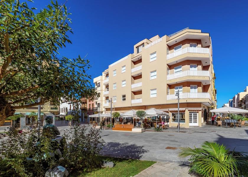 Canary Islands Puerto de la Cruz Front of property