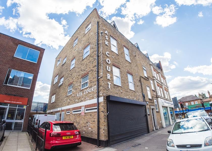 England Ilford Exterior Detail