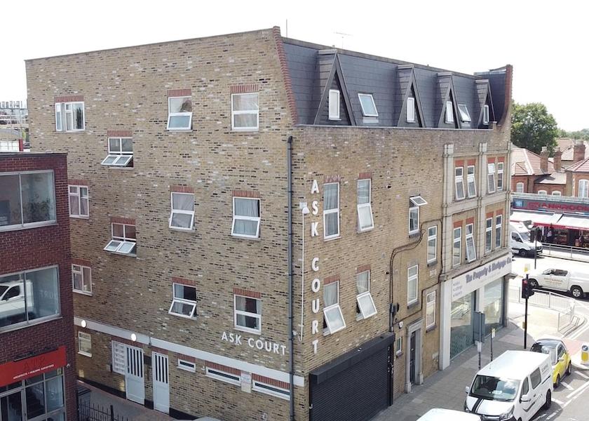 England Ilford Primary image