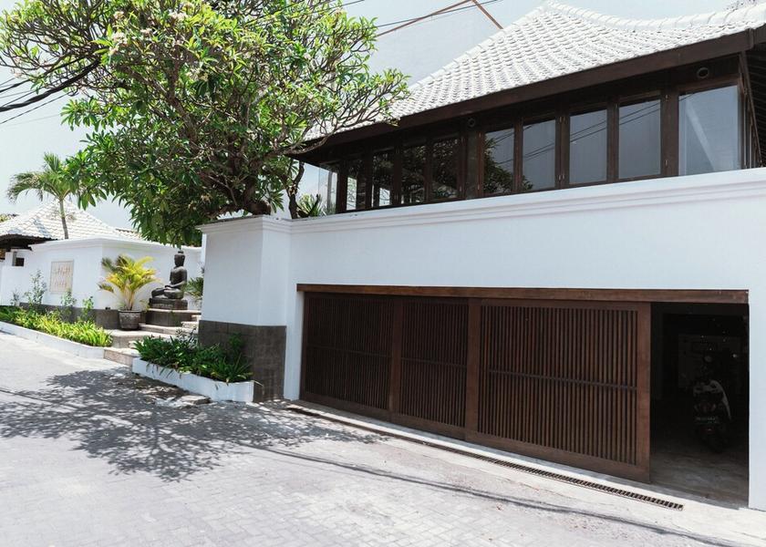 Bali Batubulan Parking