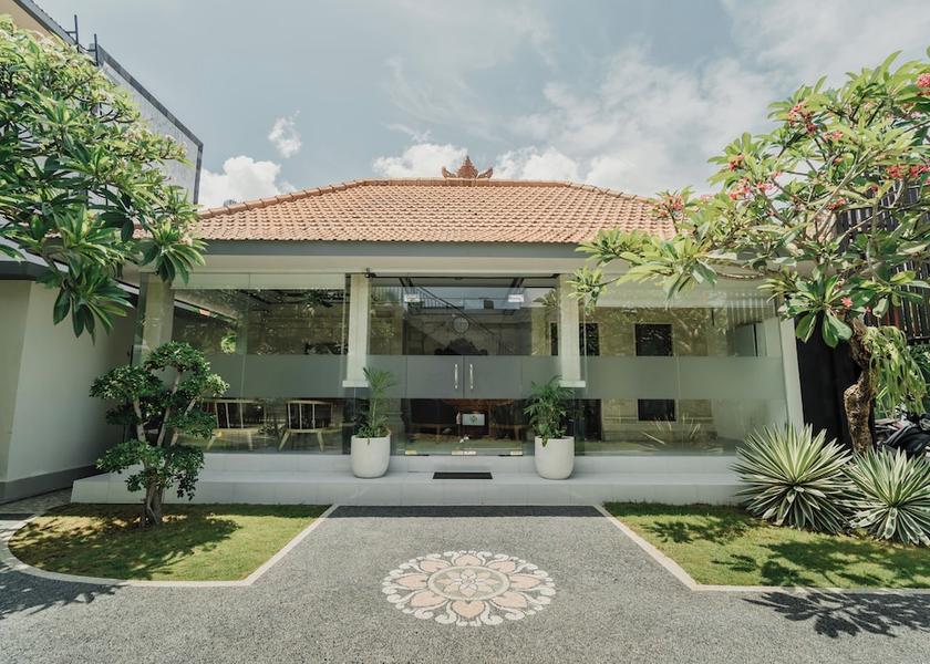 Bali Legian Reception