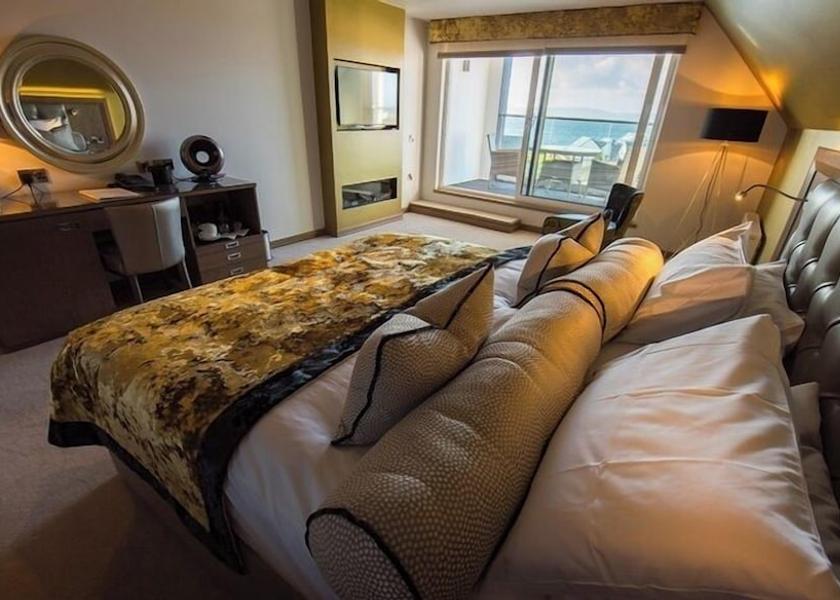 Scotland West Kilbride Room
