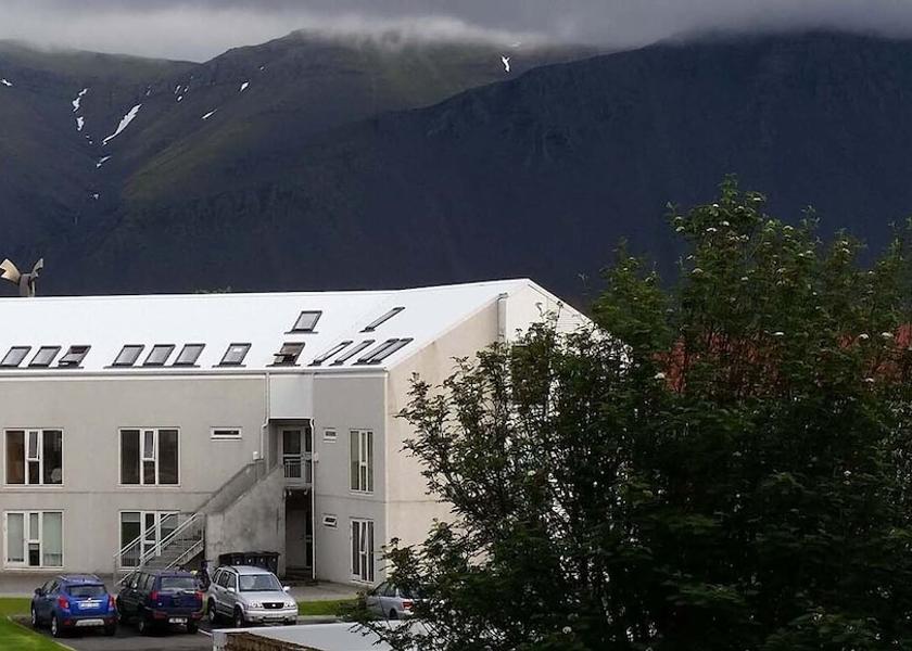 Western Region Borgarnes Facade