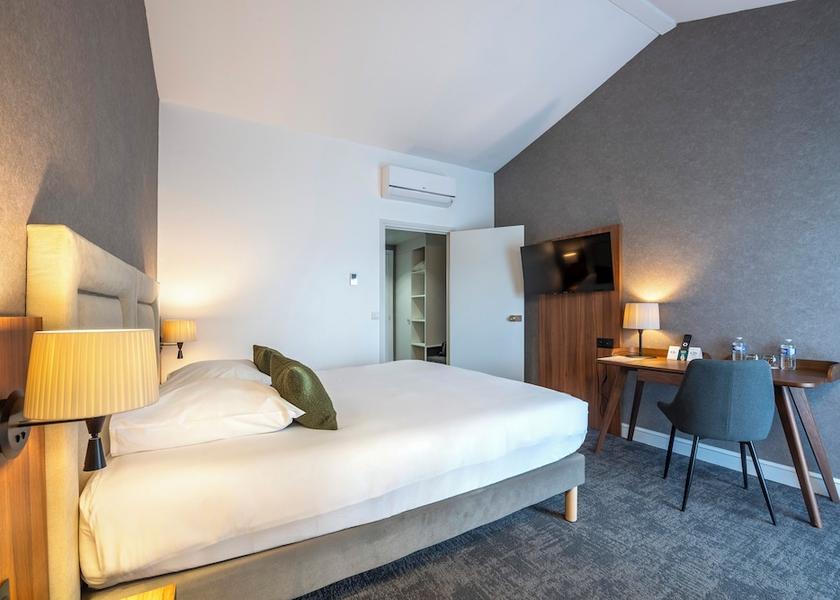 Bourgogne-Franche-Comte Sauvigny-le-Bois Room