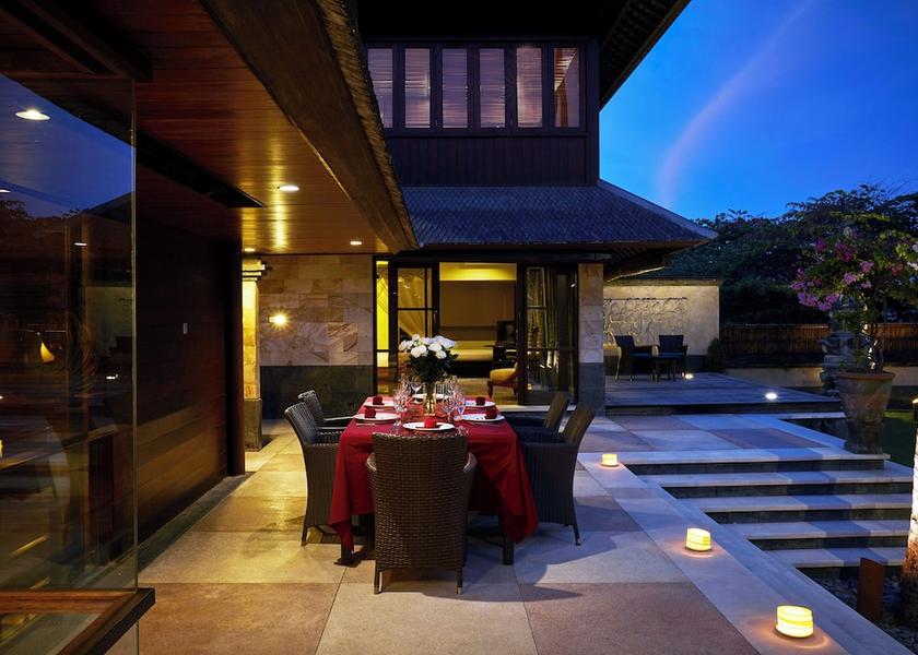 Bali Sukawati Outdoor Dining