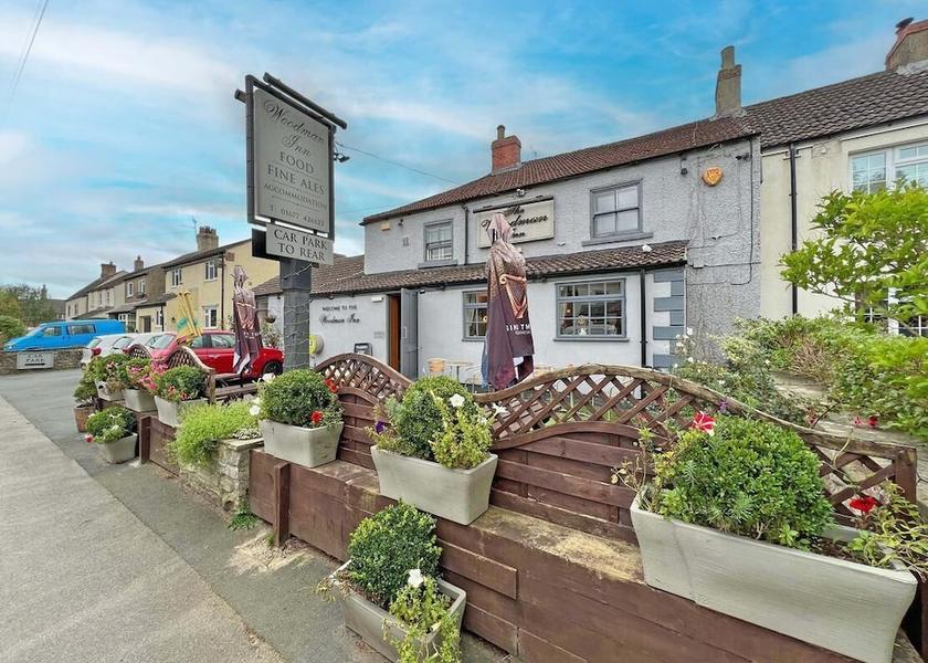 England Bedale Facade