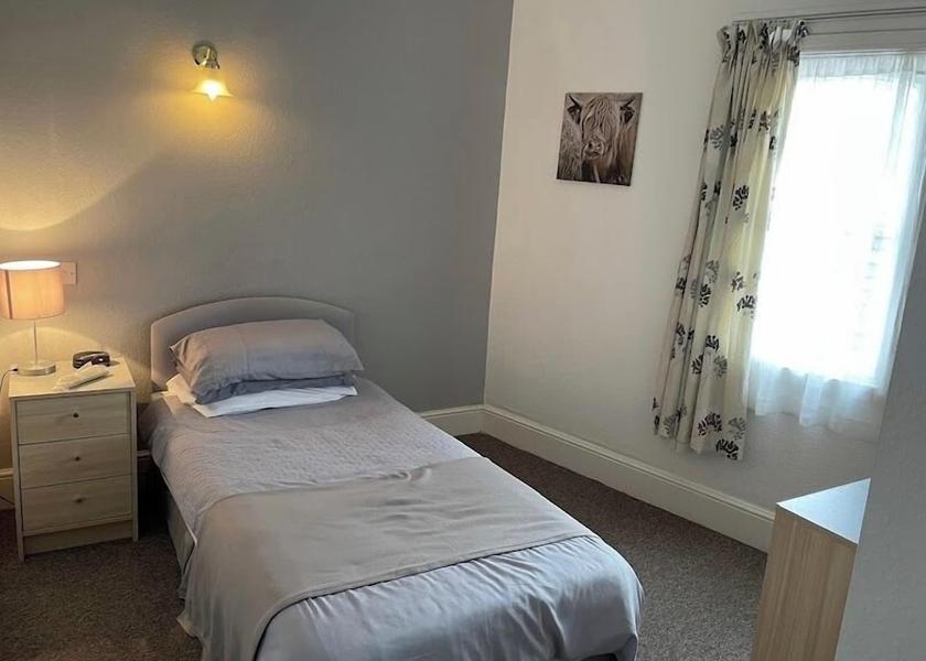 England Craven Arms Room