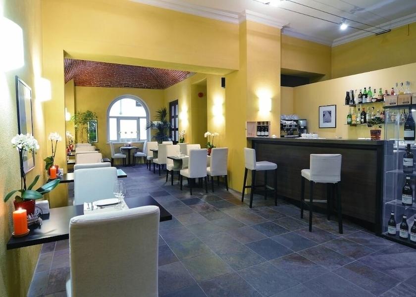 Piedmont Saluzzo Breakfast area