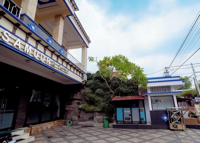 Central Java Jepara Exterior Detail