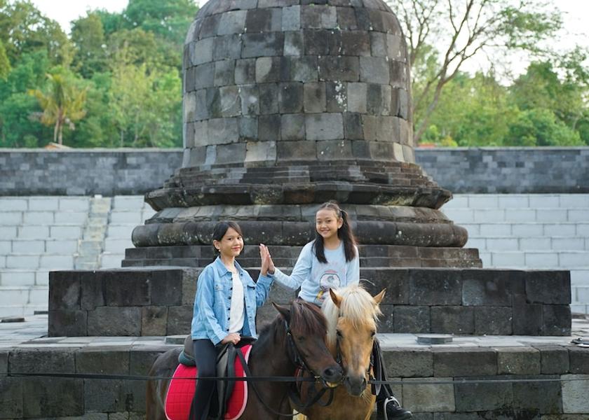  Prambanan Horse Riding