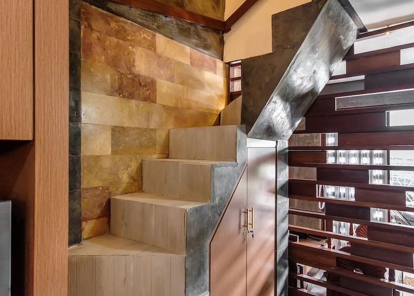 Bali Jimbaran Interior Entrance