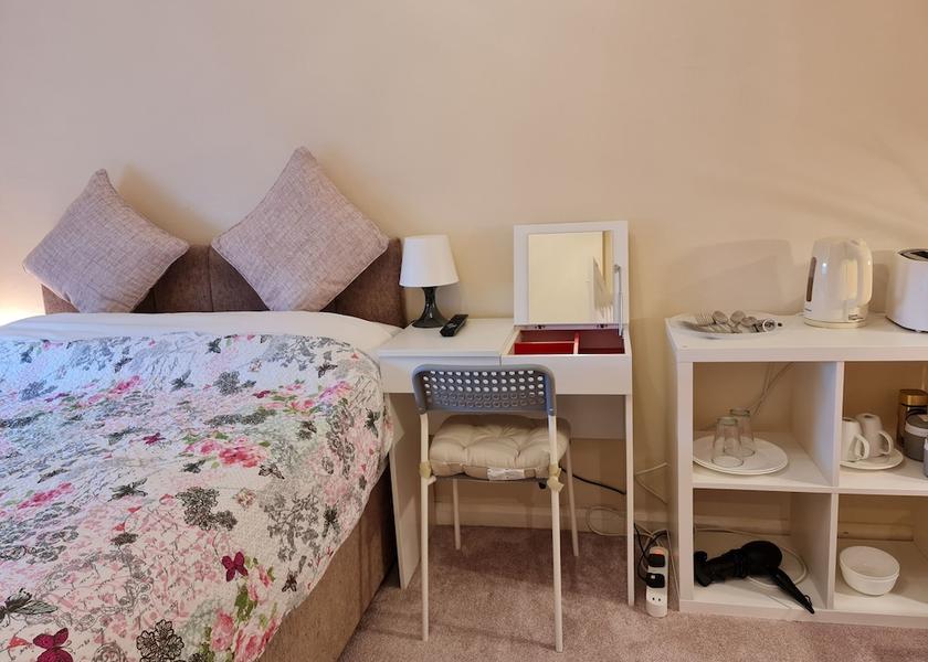 England Ferryhill Room