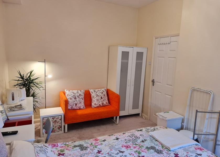 England Ferryhill Room