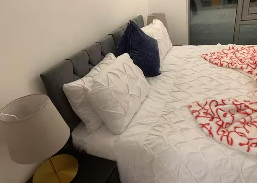 England Barking Room