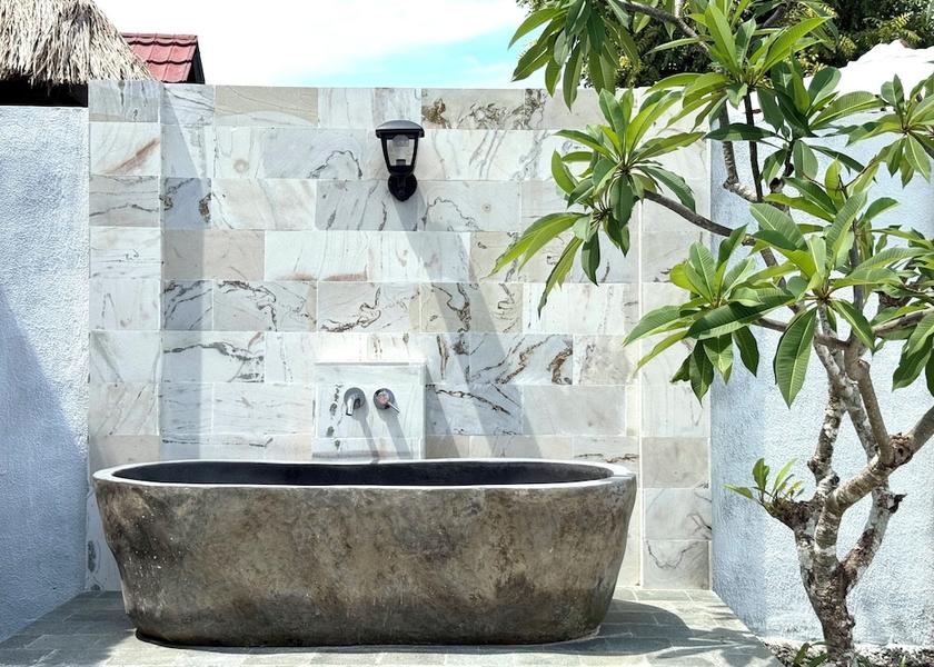  Penida Island Hot springs